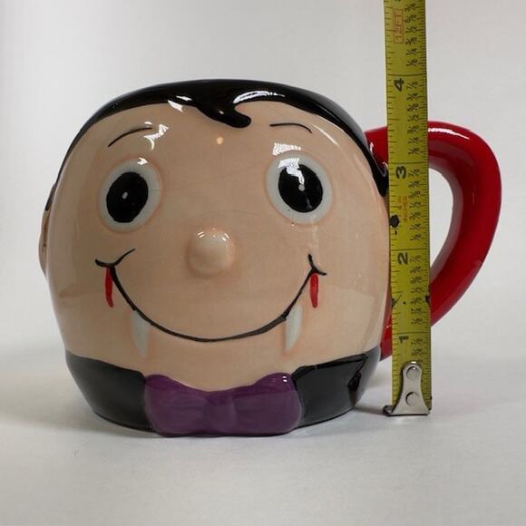 Walgreens Dracula Vampire Ceramic Mug/Cup Halloween Black Red 24.3 fl oz - Picture 11 of 12